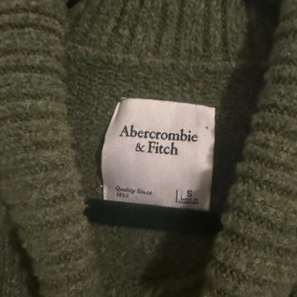 Abercrombie & Fitch Green Small turtleneck sweater - Picture 2 of 3
